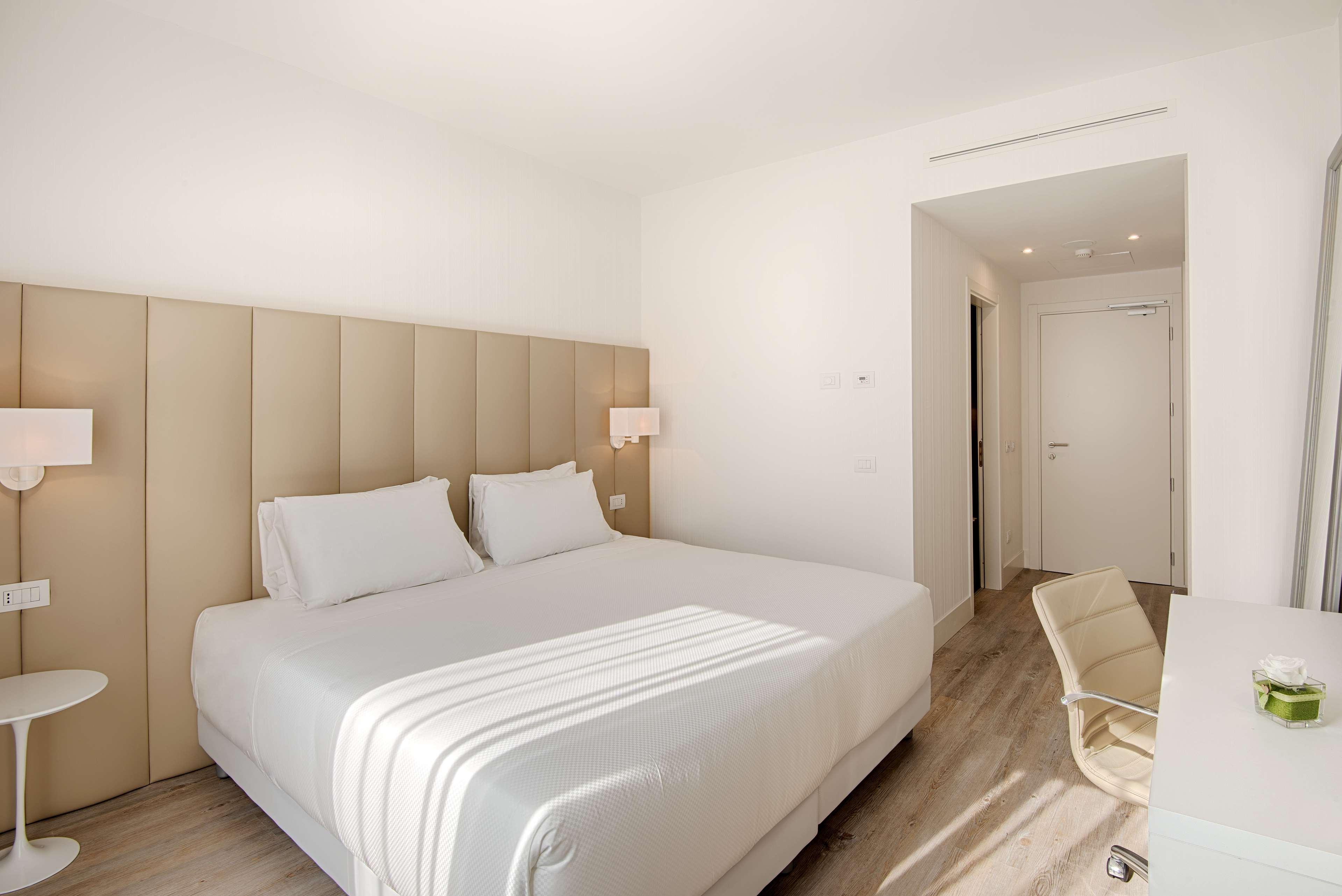 Hotel Nh Trient Exterior foto