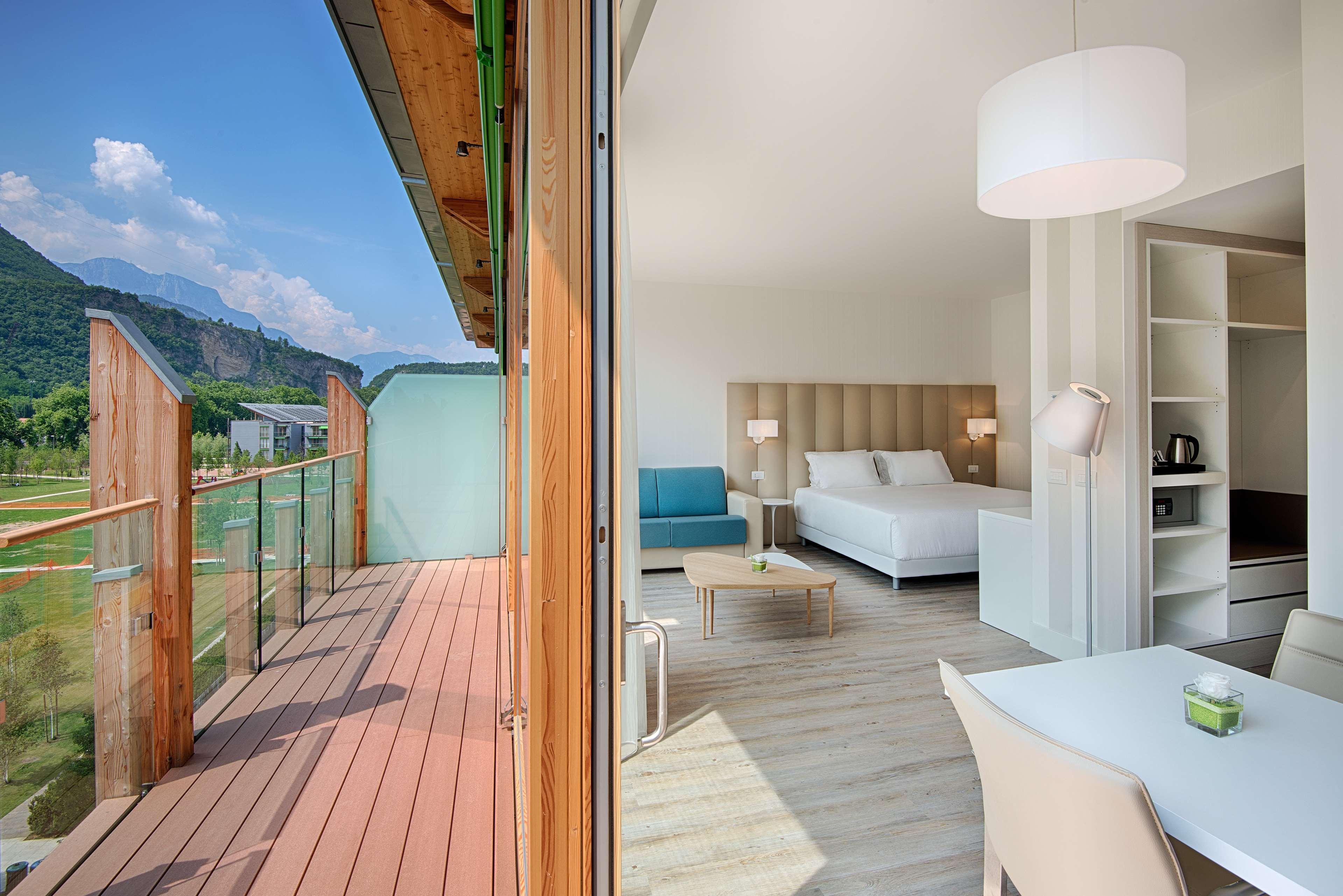 Hotel Nh Trient Exterior foto